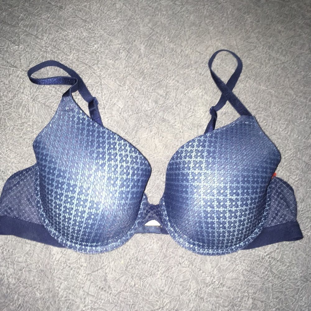 Victoria’s Secret blue lace uplift semi Demi bra